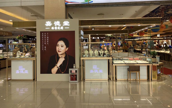 蘭州珠寶柜臺(tái)訂制好與壞