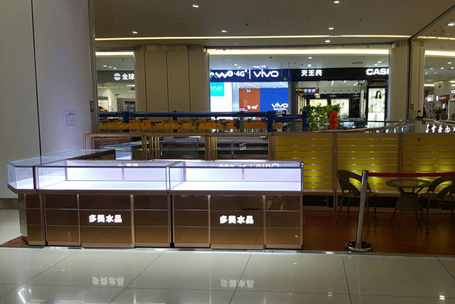 珠寶展柜尺寸滿足哪些條件?展柜生產注意什么?